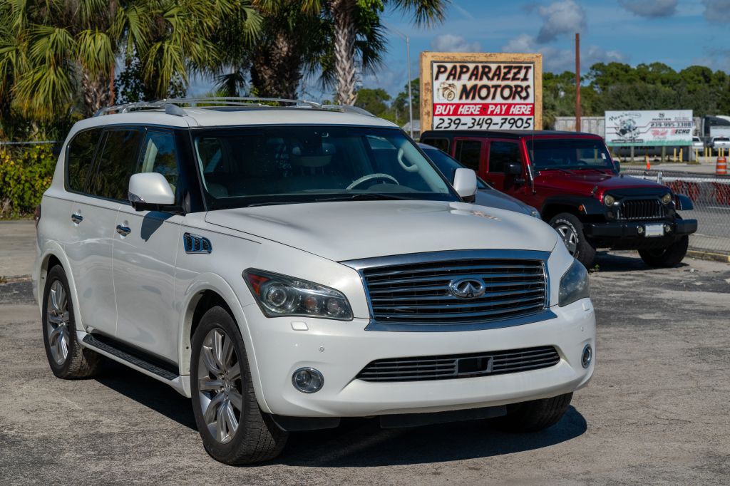 2012 INFINITI QX56 Image 2