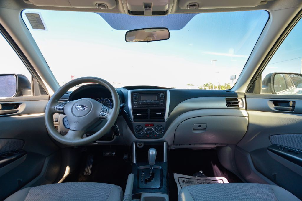 2013 Subaru Forester Image 10