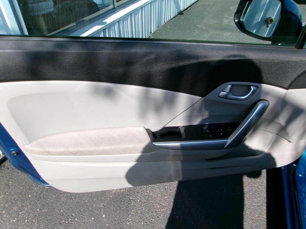 2012 Honda Civic Image 8