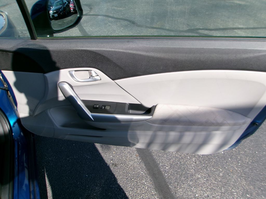 2012 Honda Civic Image 14