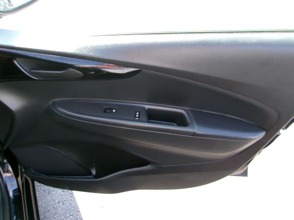 2017 Chevrolet Spark Image 16