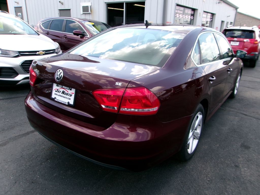 2013 Volkswagen Passat Image 6