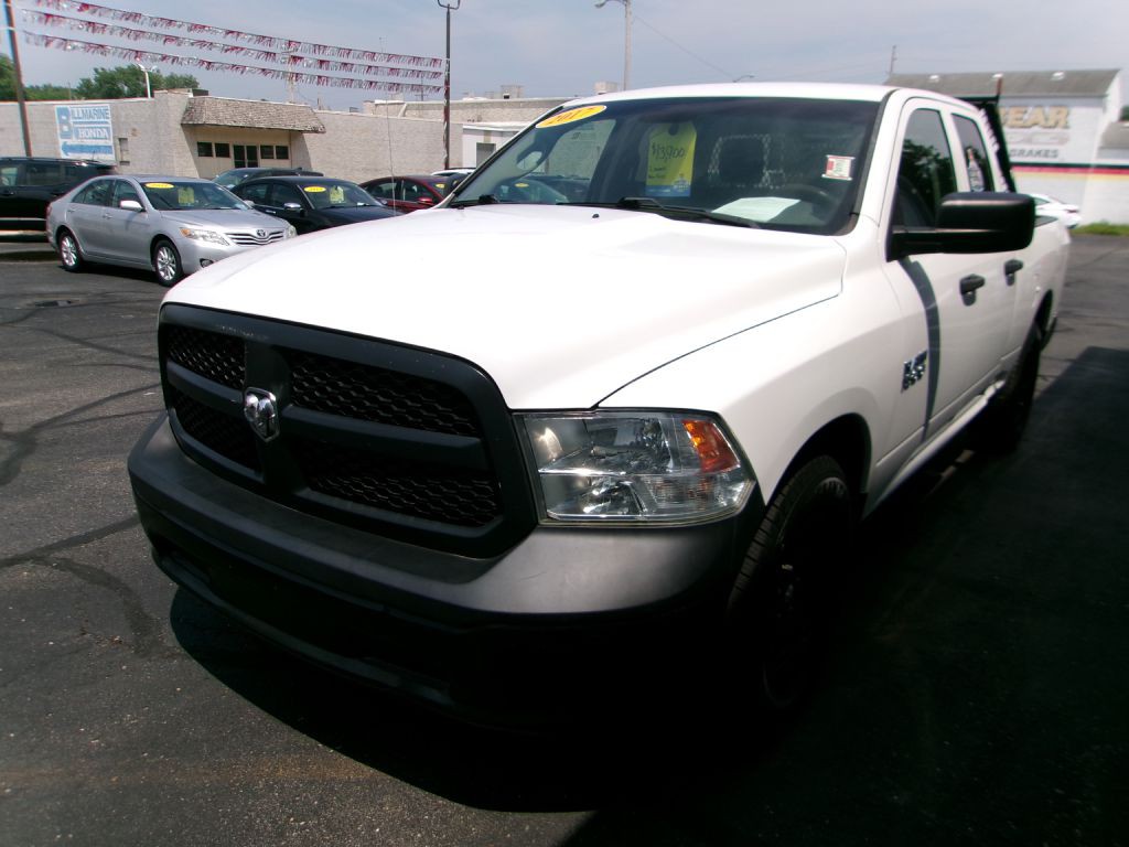 2017 RAM 1500 Image 4