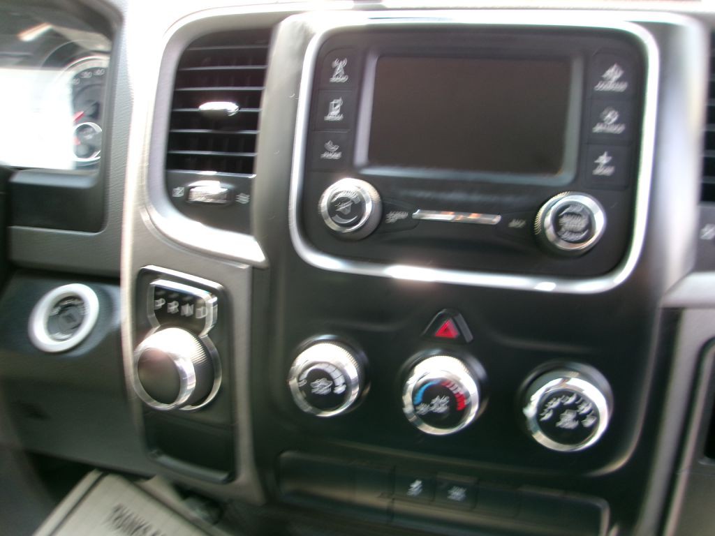 2017 RAM 1500 Image 18