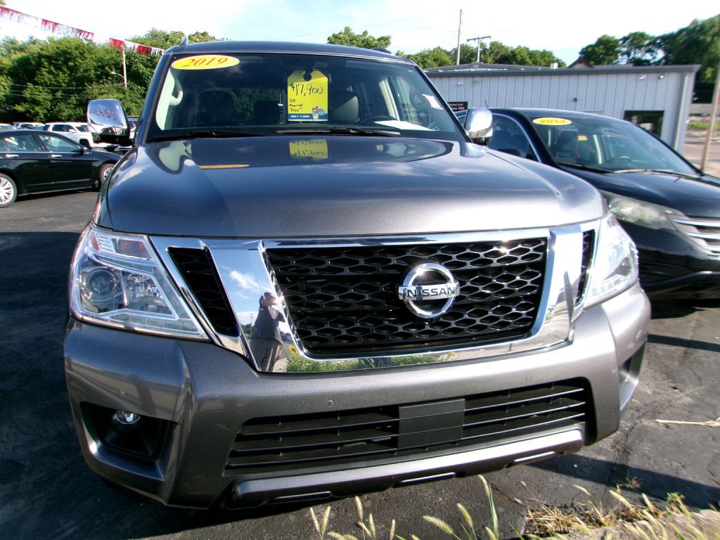 2019 Nissan Armada Image 2
