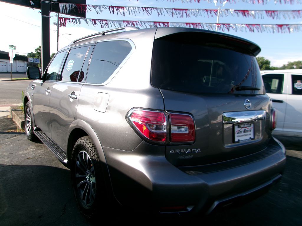 2019 Nissan Armada Image 4