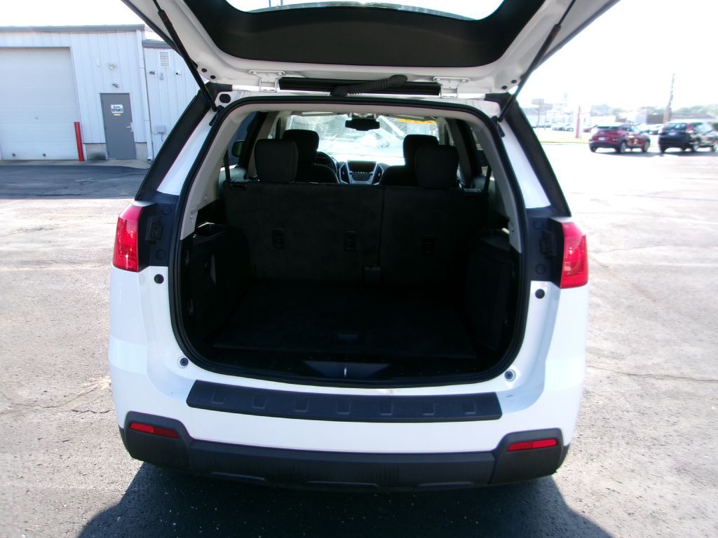 2015 GMC Terrain Image 9