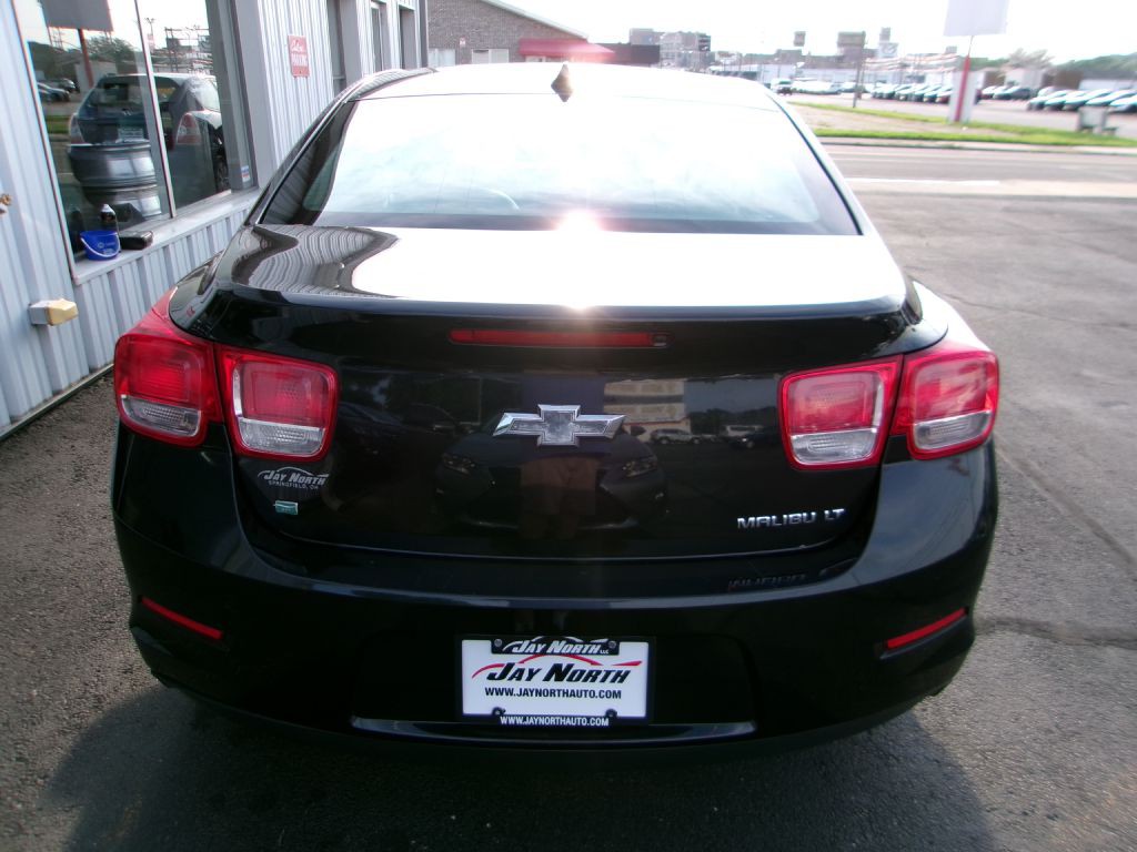 2014 Chevrolet Malibu Image 5