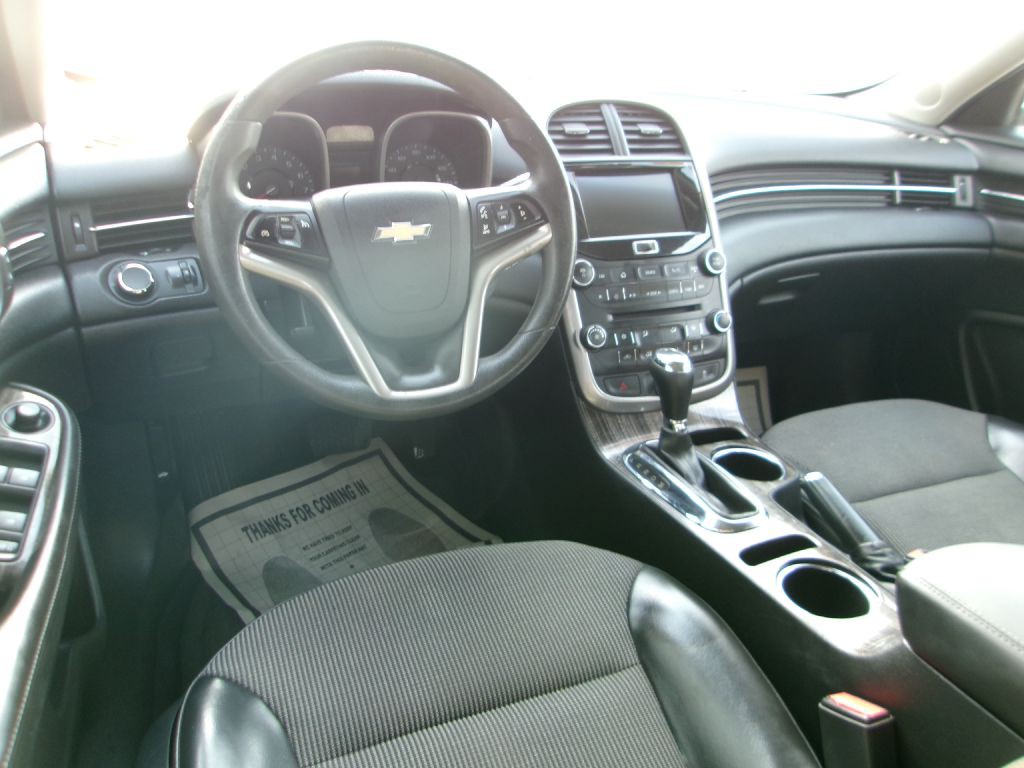 2014 Chevrolet Malibu Image 8