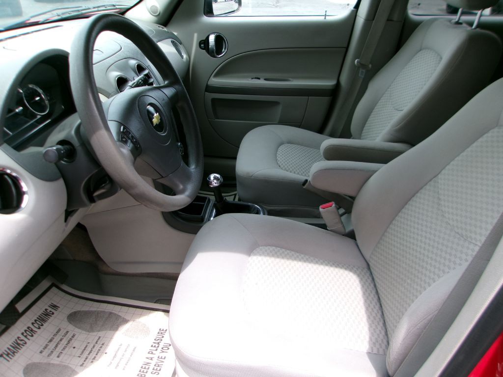 2009 Chevrolet HHR Image 9