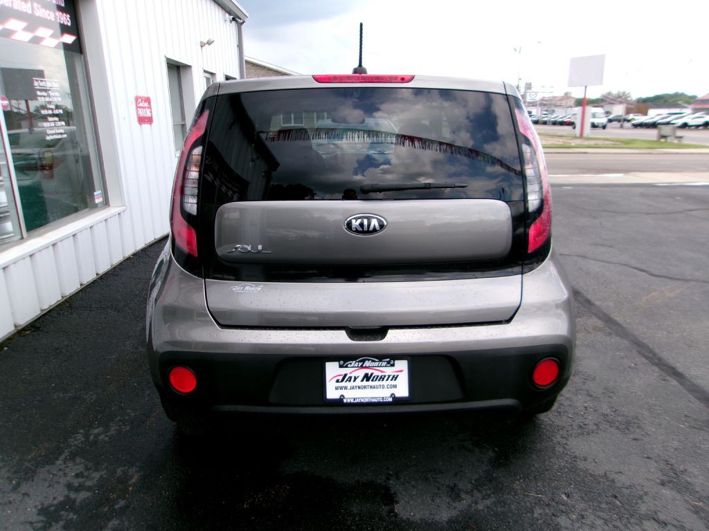 2018 Kia Soul Image 5