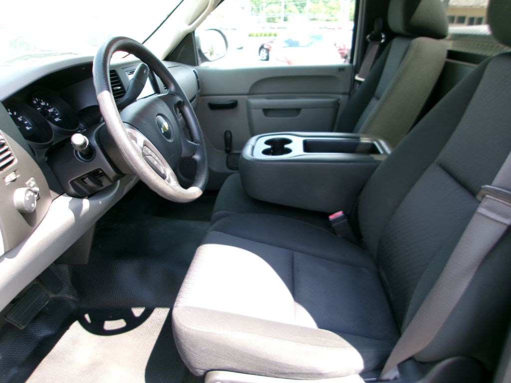 2013 Chevrolet Silverado 1500 Image 9