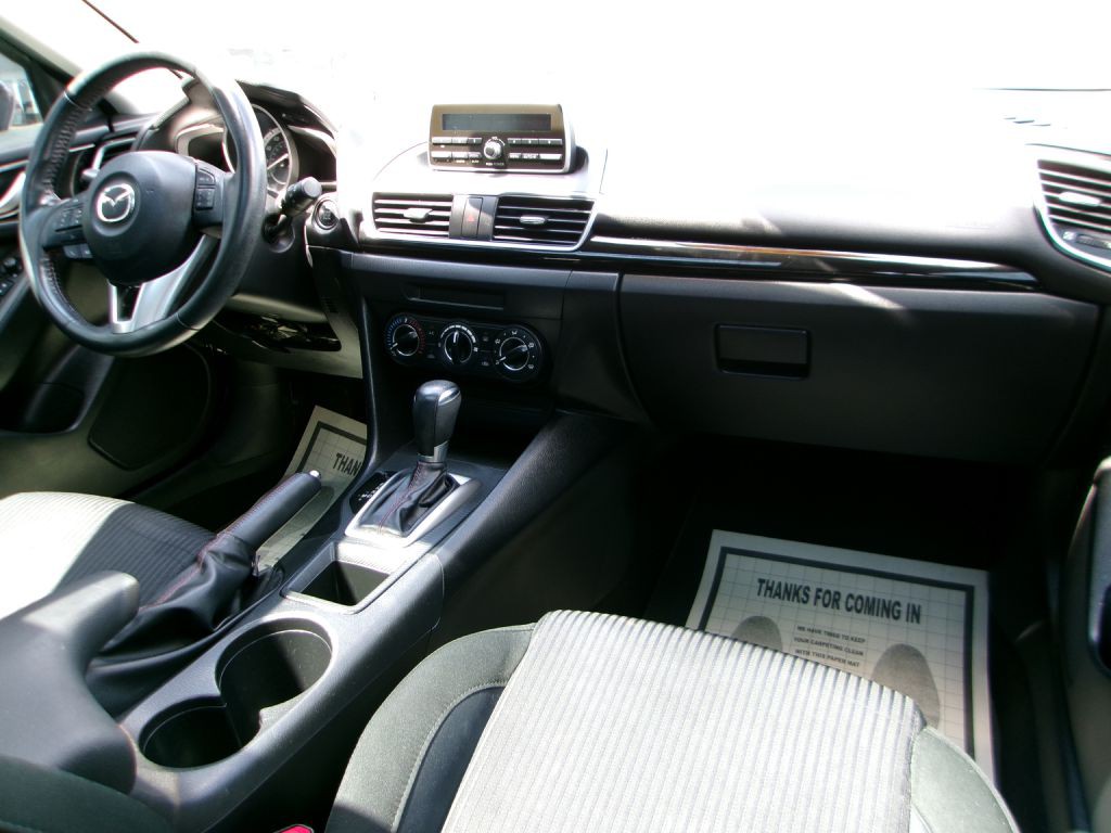 2014 Mazda Mazda3 Image 18