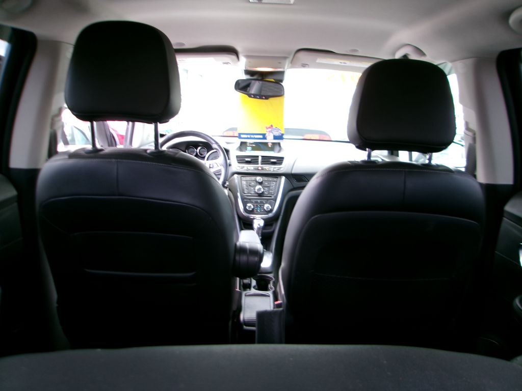 2015 Buick Enclave Image 9