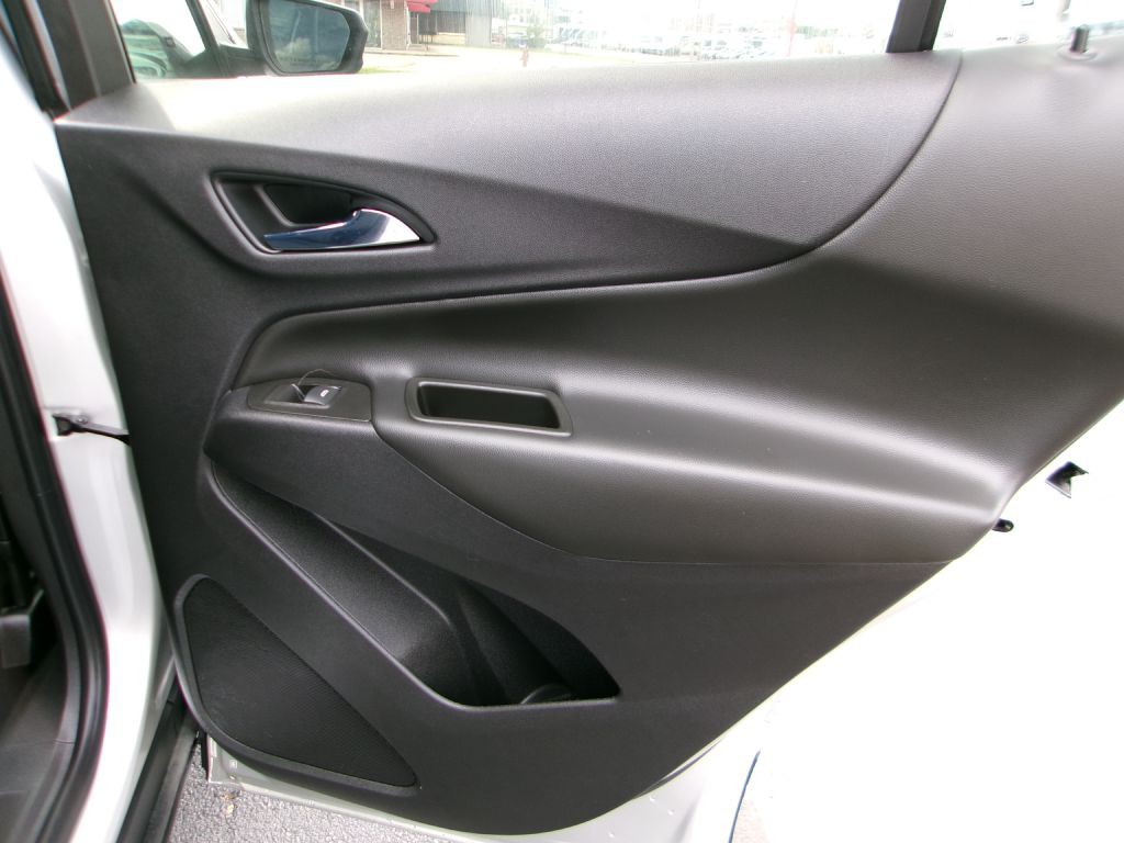 2021 Chevrolet Equinox Image 14