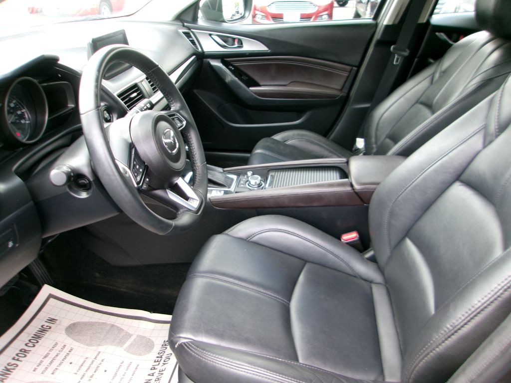 2018 Mazda Mazda3 Image 9