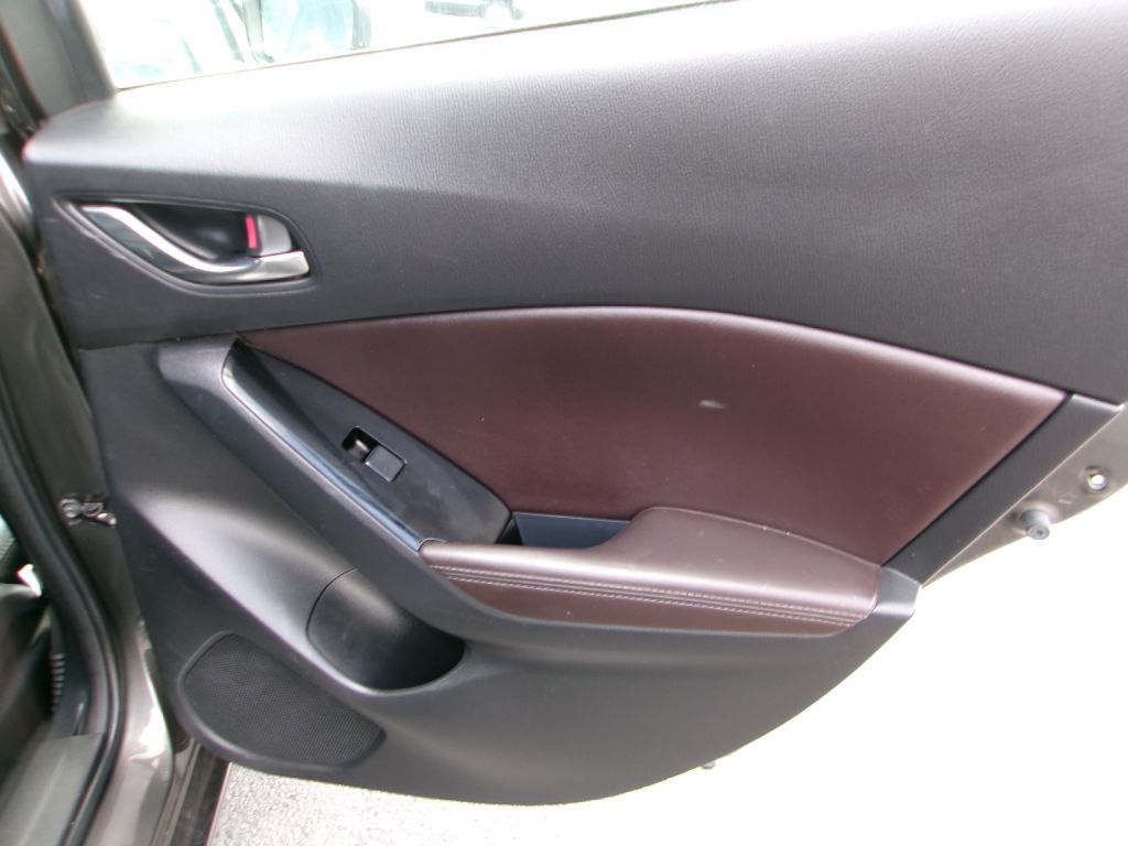 2018 Mazda Mazda3 Image 14