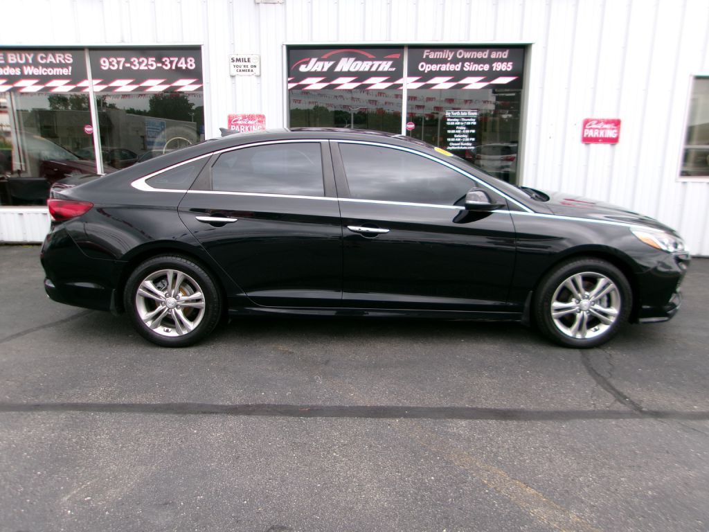 2018 Hyundai Sonata Image 2
