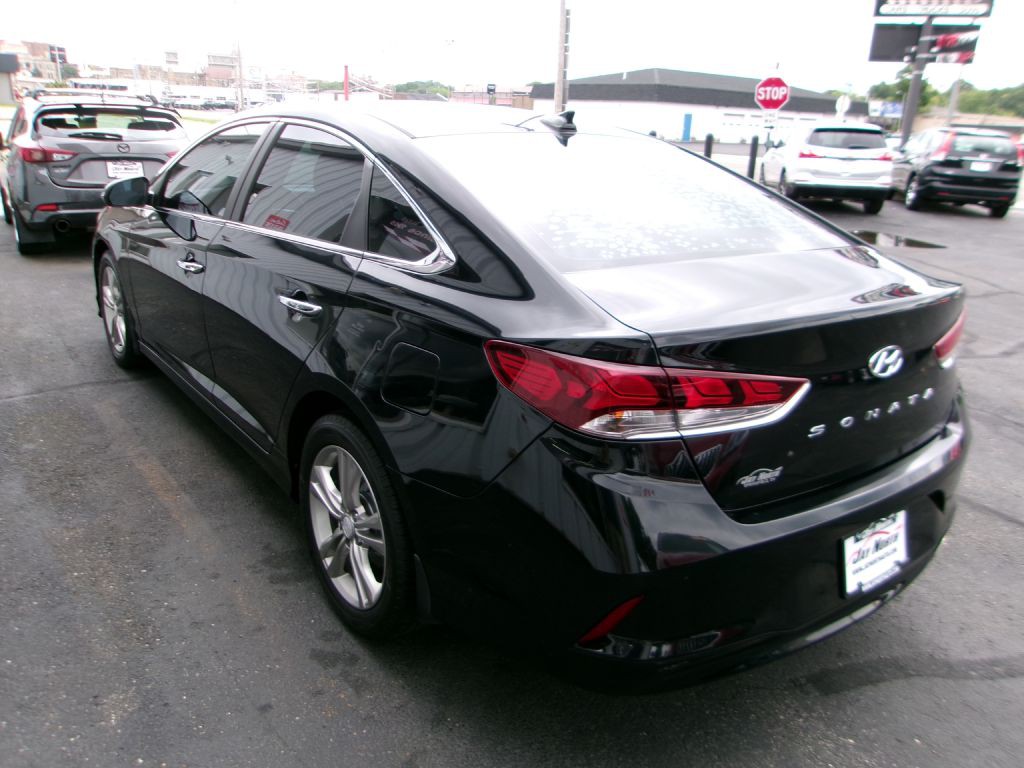 2018 Hyundai Sonata Image 5