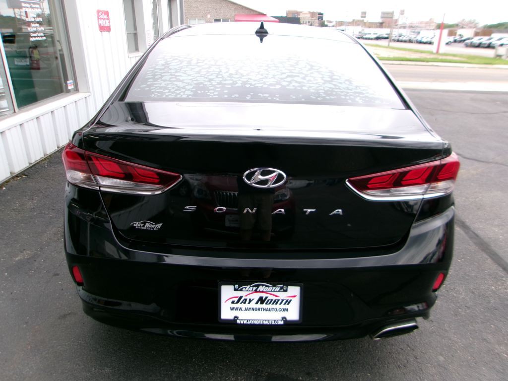 2018 Hyundai Sonata Image 6