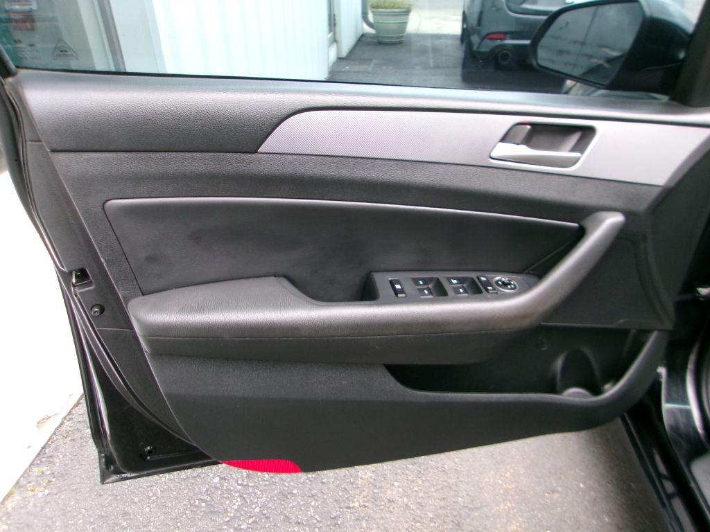 2018 Hyundai Sonata Image 11