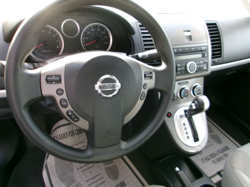 2012 Nissan Sentra Image 12