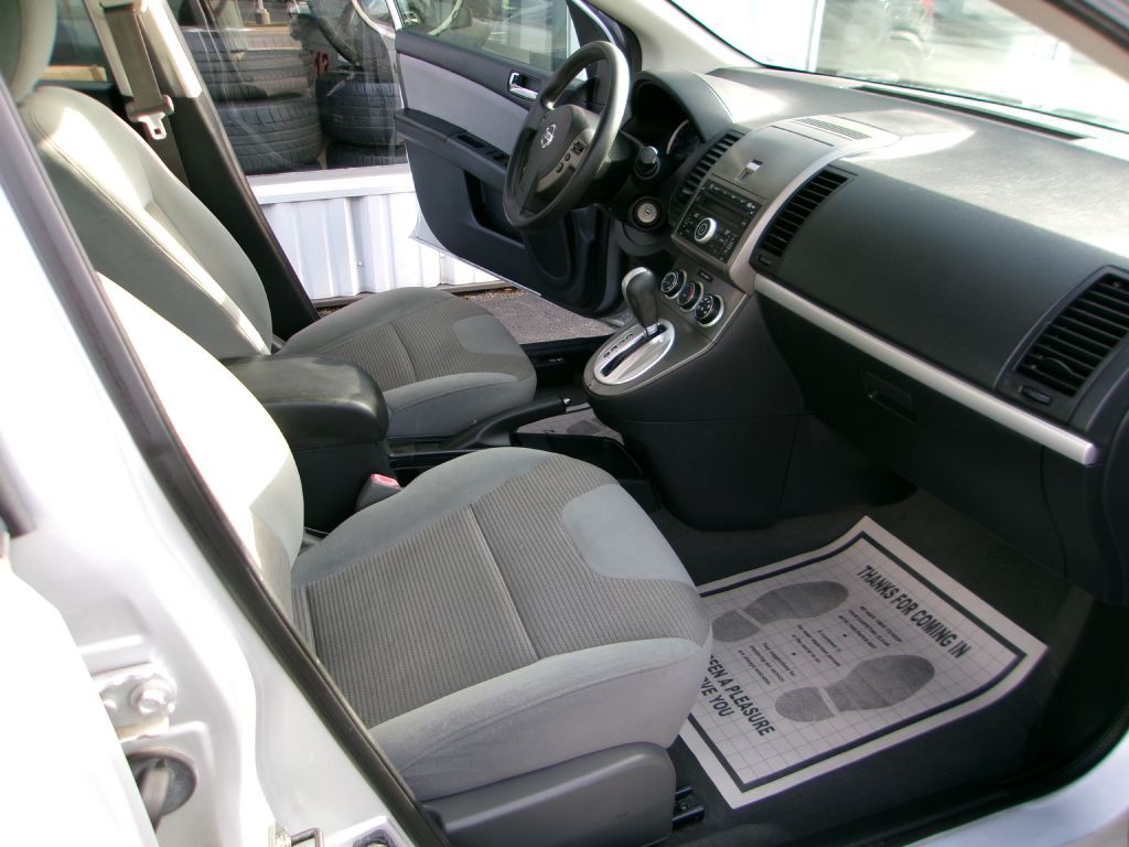 2012 Nissan Sentra Image 15