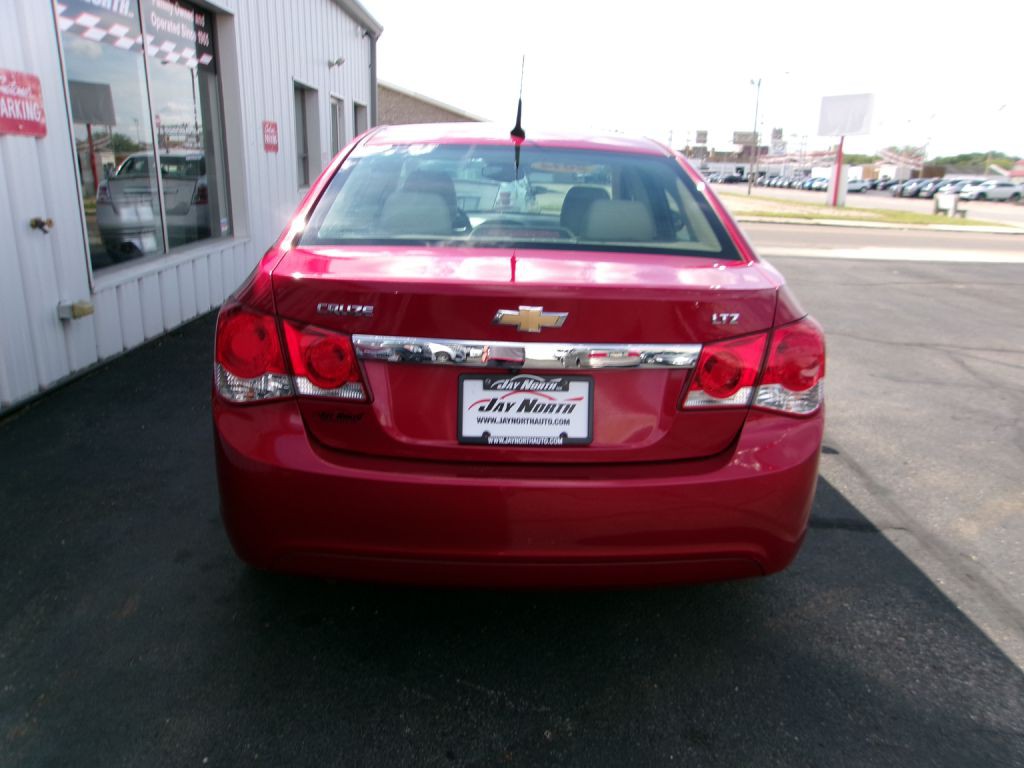 2014 Chevrolet Cruze Image 5