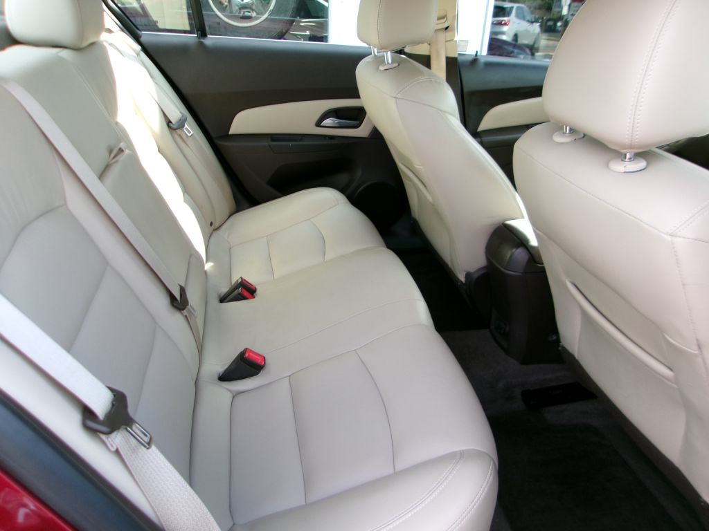 2014 Chevrolet Cruze Image 15