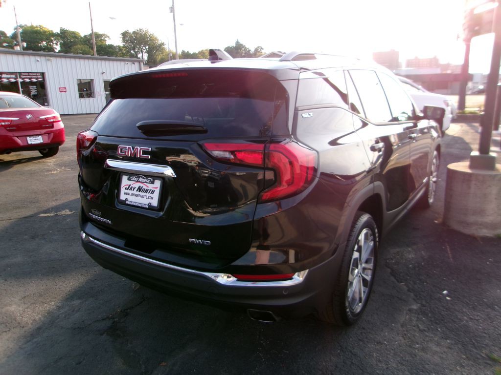 2018 GMC Terrain Image 5