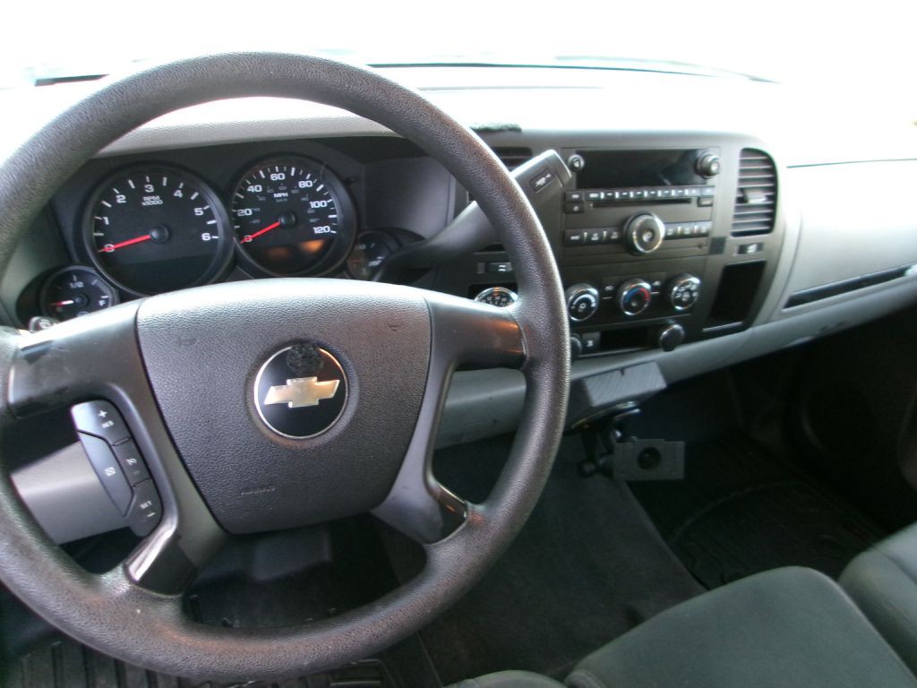 2010 Chevrolet Silverado 1500 Image 10