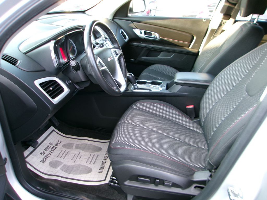 2016 GMC Terrain Image 12