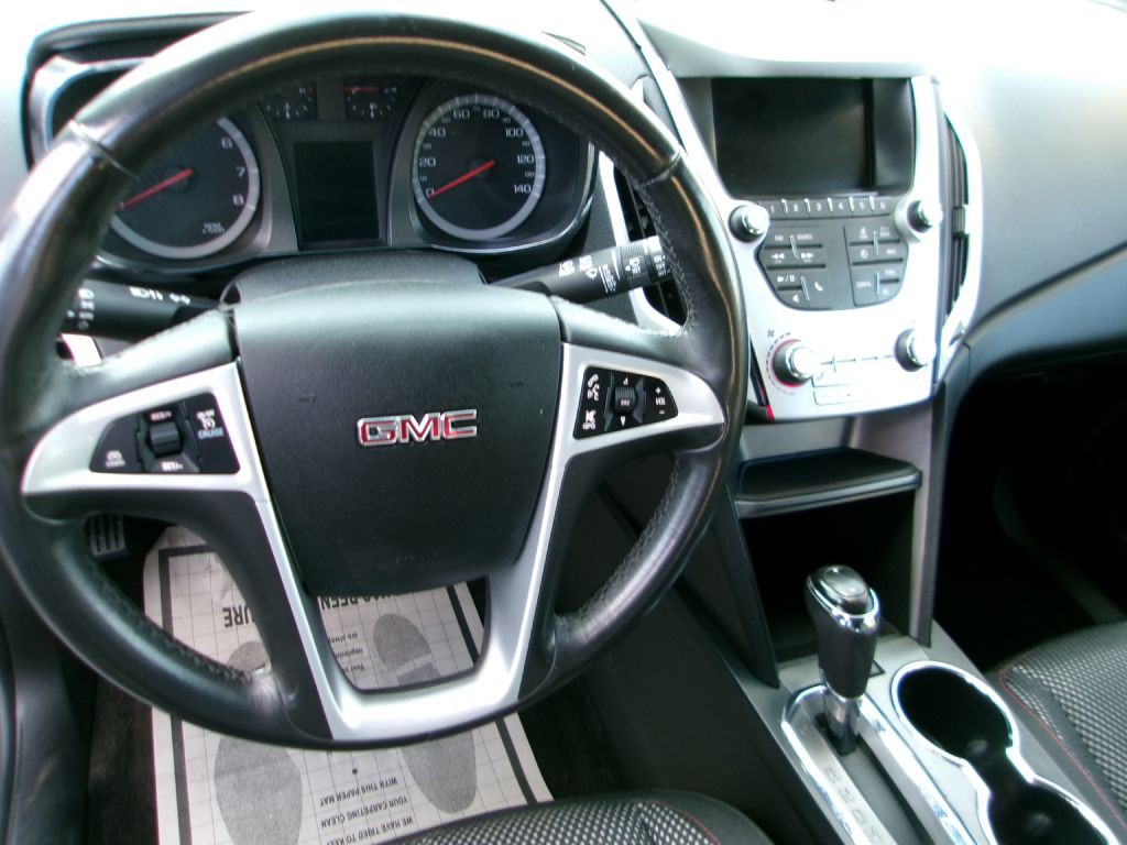 2016 GMC Terrain Image 14