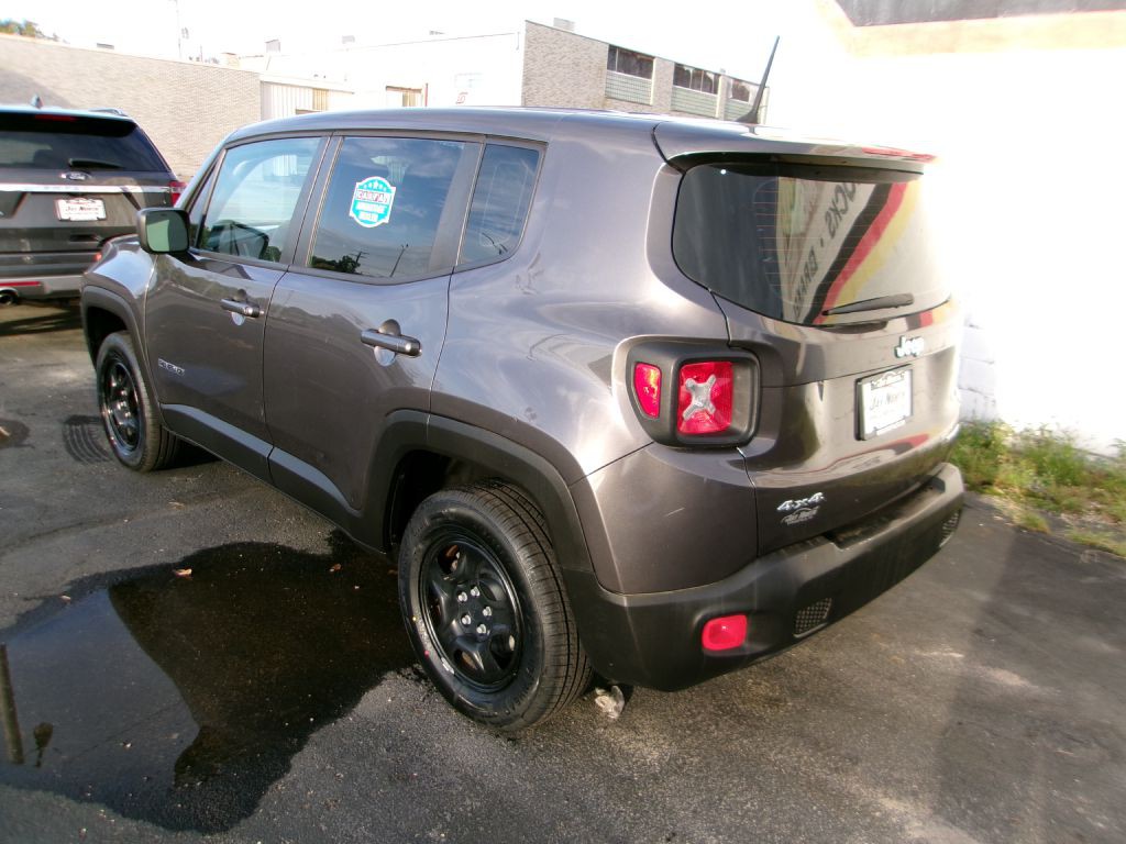 2017 Jeep Renegade Image 5