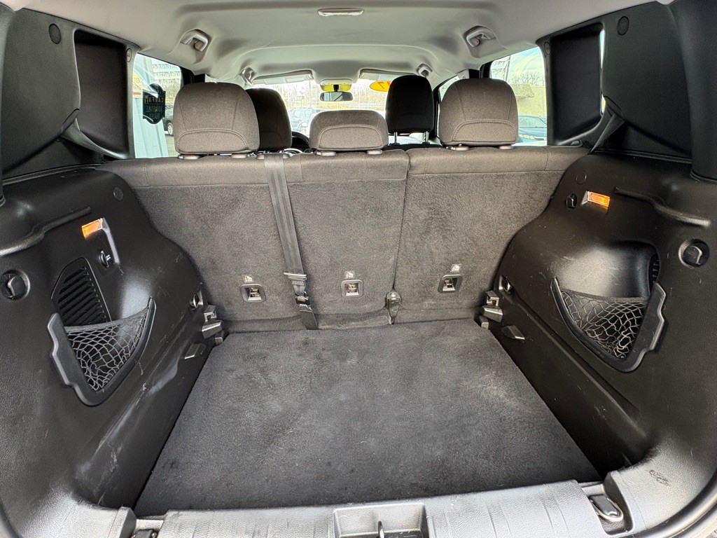2017 Jeep Renegade Image 12