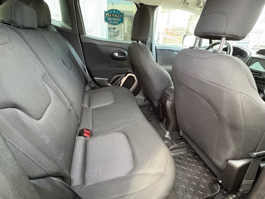 2017 Jeep Renegade Image 14