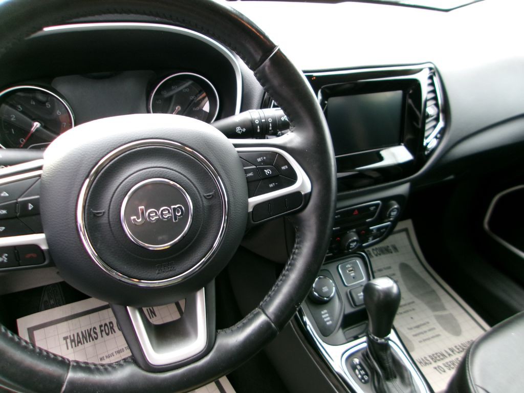 2019 Jeep Compass Image 13
