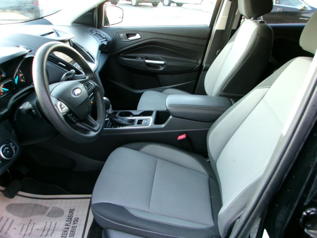 2014 Toyota Sienna Image 9