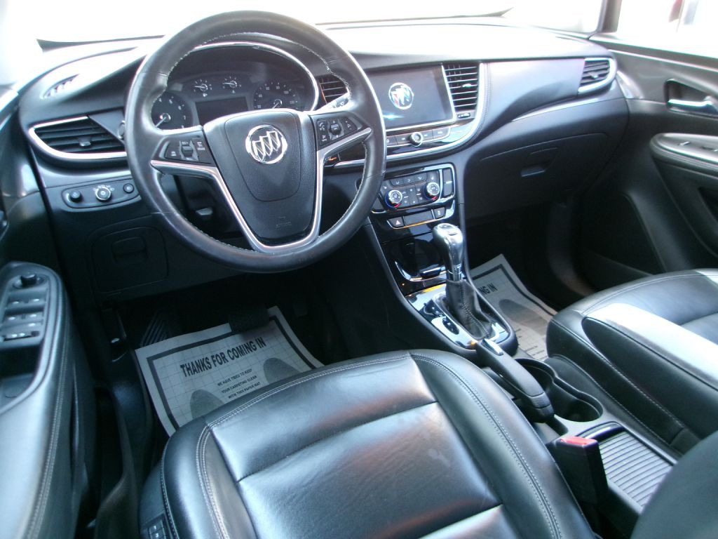 2017 Buick Enclave Image 11