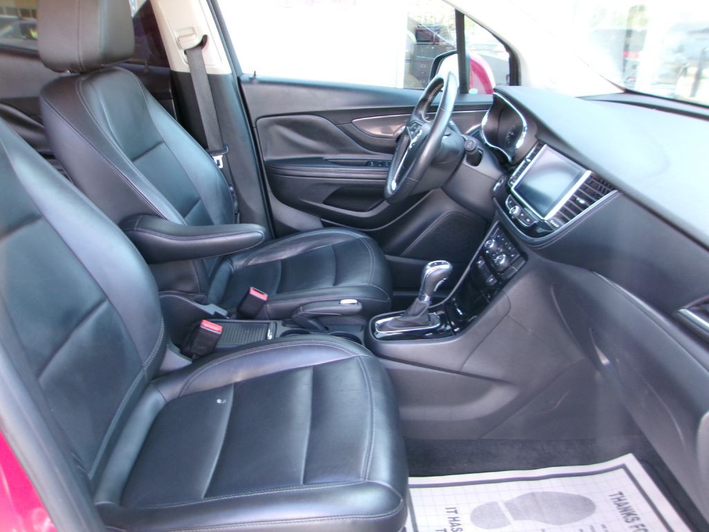 2017 Buick Enclave Image 17