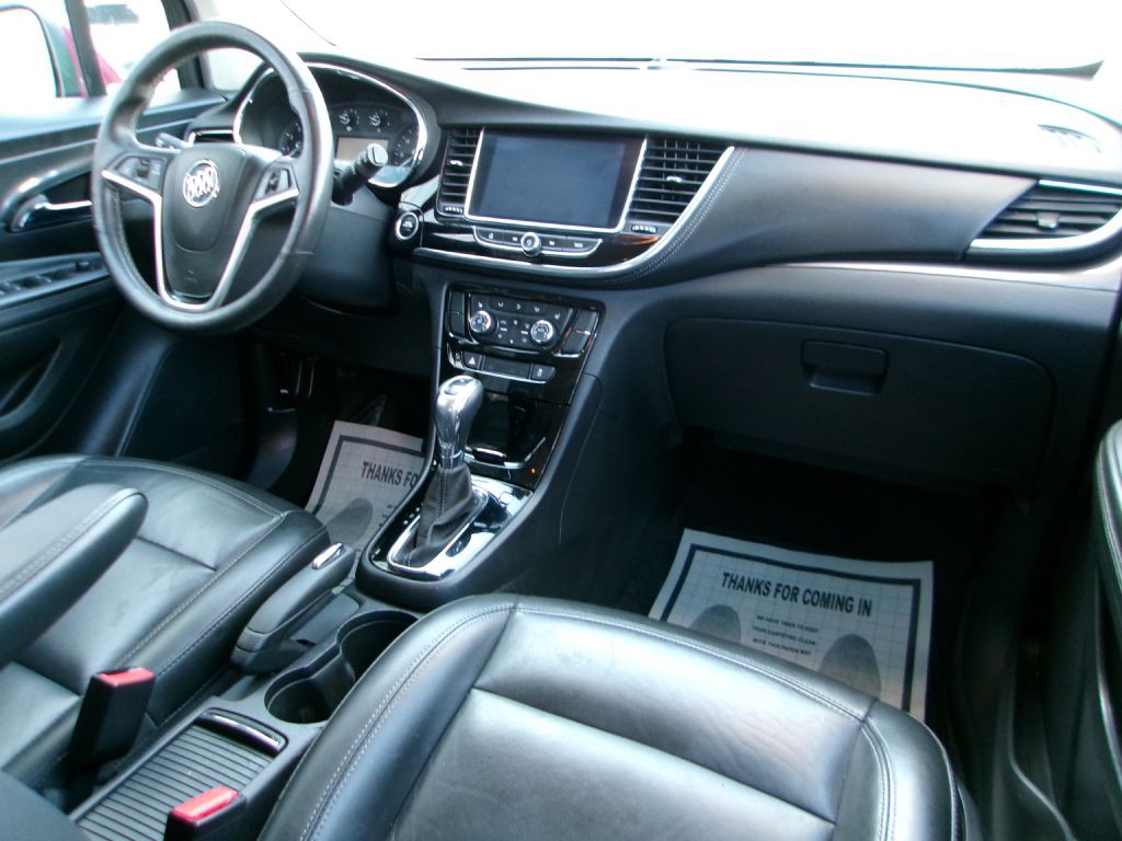 2017 Buick Enclave Image 18