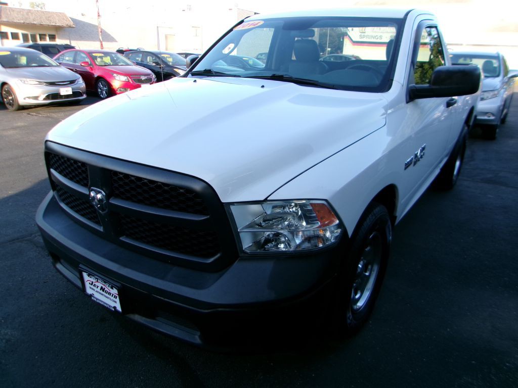 2014 RAM 1500 Image 4