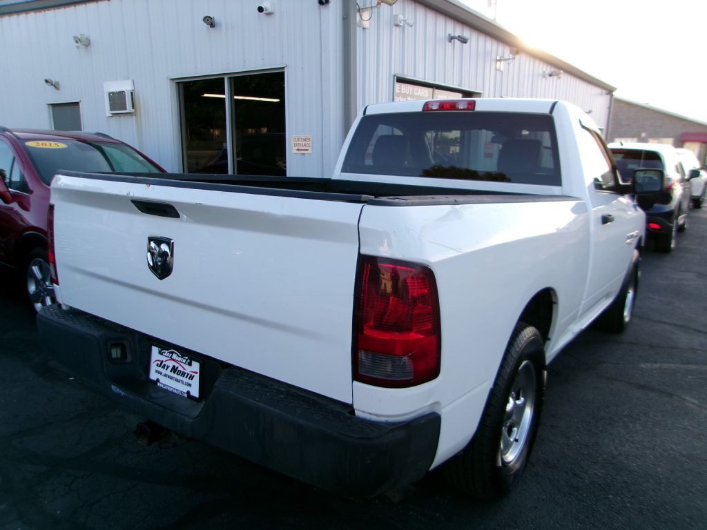 2014 RAM 1500 Image 7