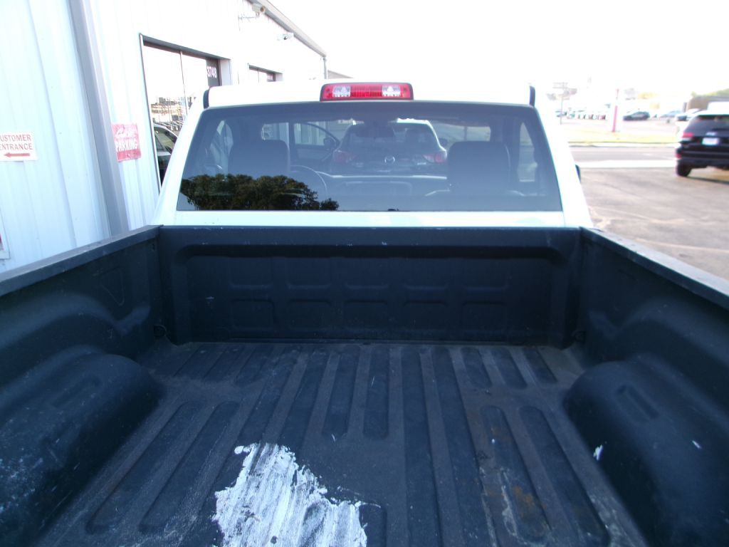 2014 RAM 1500 Image 8