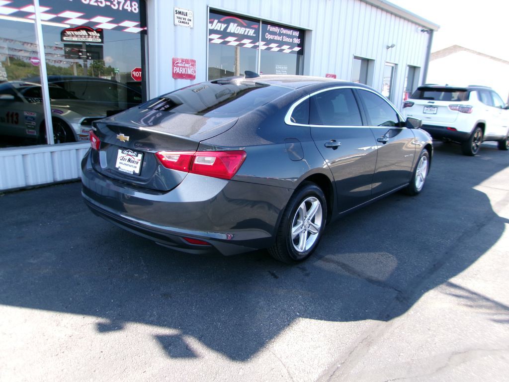 2020 Chevrolet Malibu Image 4