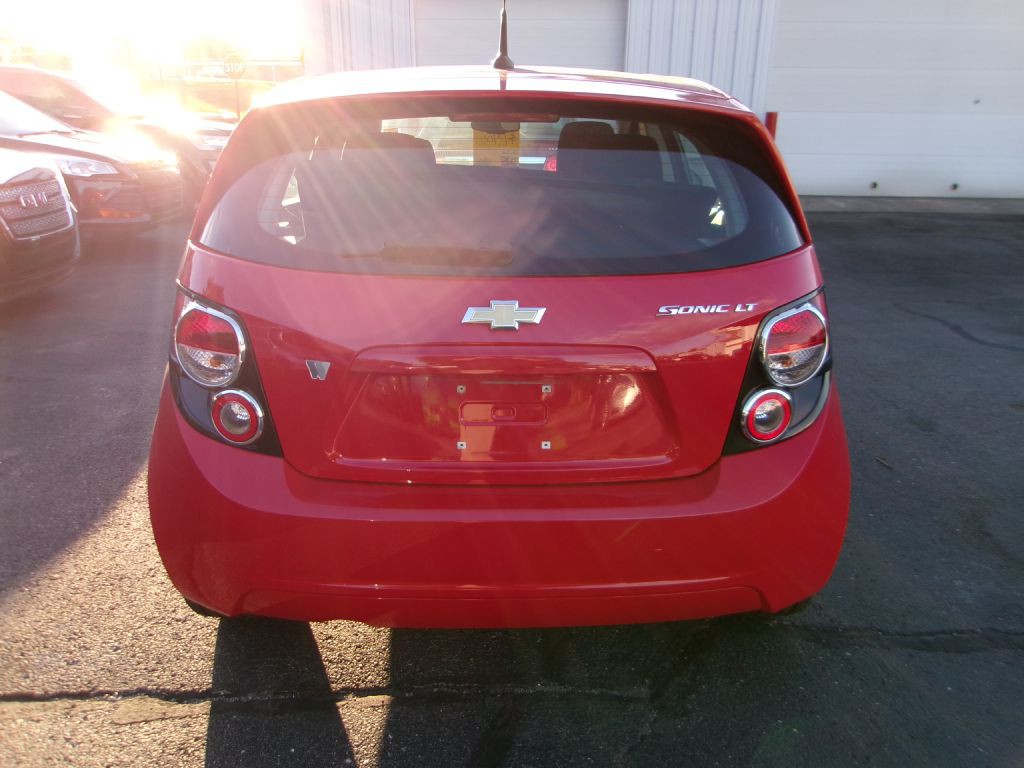 2013 Chevrolet Sonic Image 5