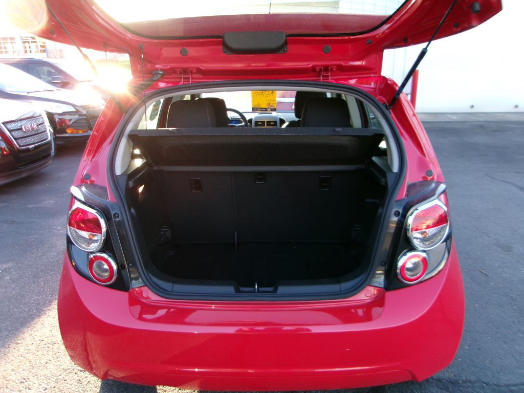 2013 Chevrolet Sonic Image 7