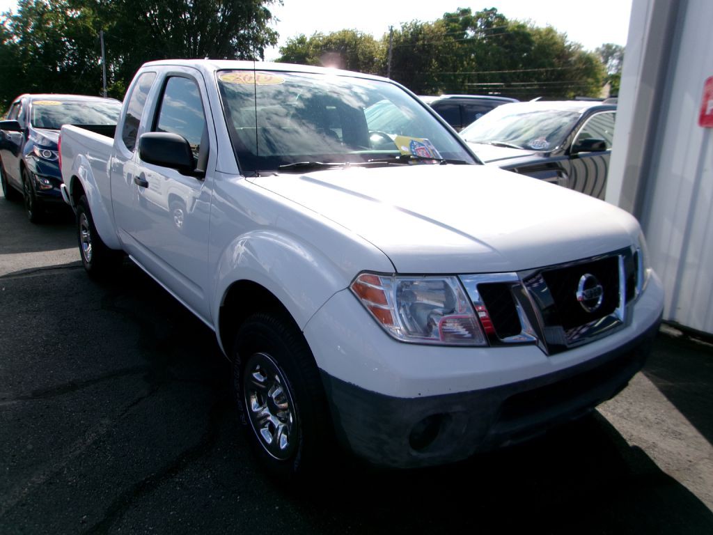 2019 Nissan Frontier Image 1