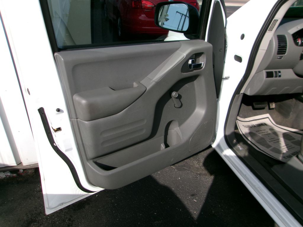 2019 Nissan Frontier Image 6