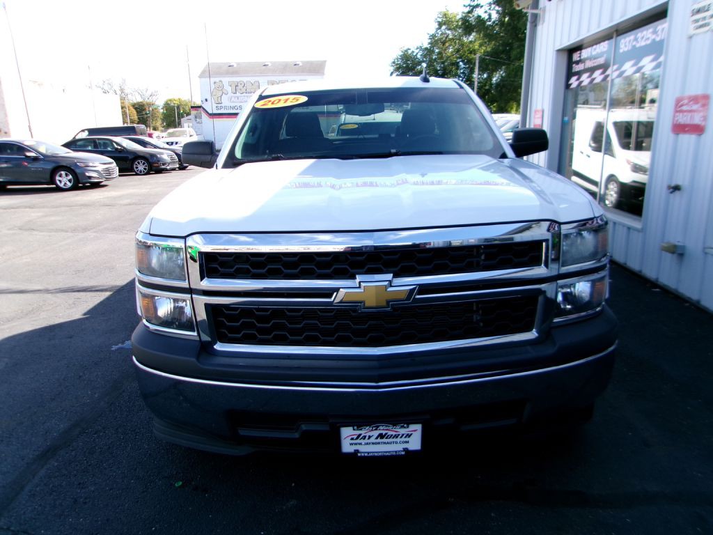 2015 Chevrolet Silverado 1500 Image 2